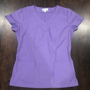 Peaches Size Small Purple Scrub Top